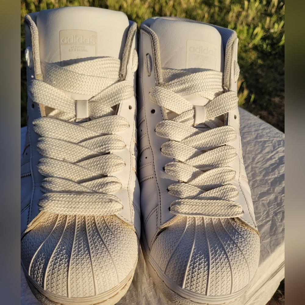 Adidas mens dize 9.5